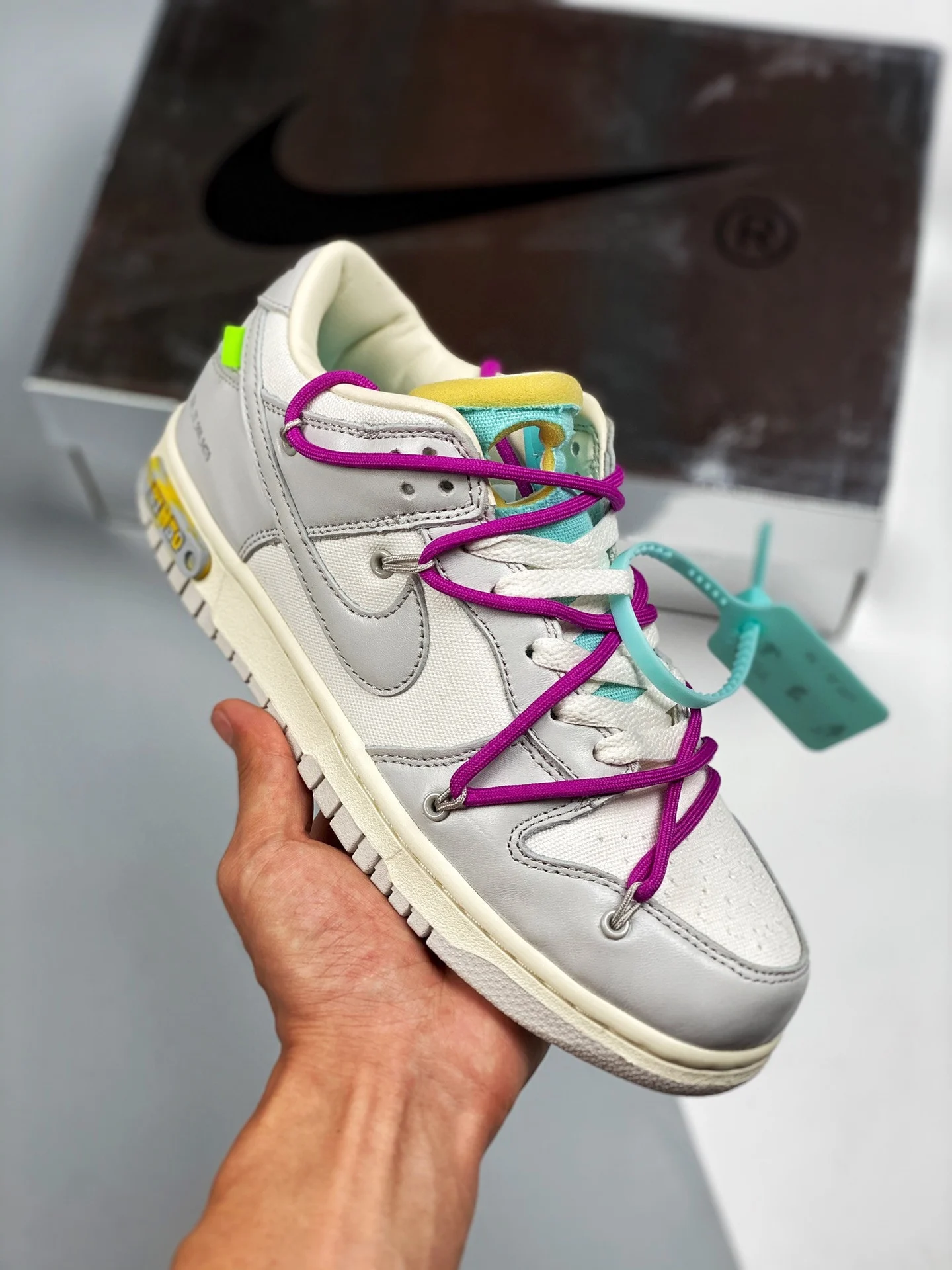 Off-White x Nike Dunk Low 21 of 50 Sail Grey Green For Sale