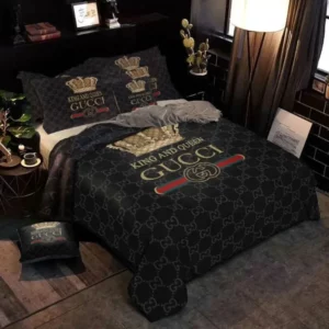 Gucci King And Queen Logo Brand Bedding Set Bedspread Bedroom Luxury Home Decor