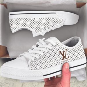 Louis vuitton white low top canvas shoes sneakers