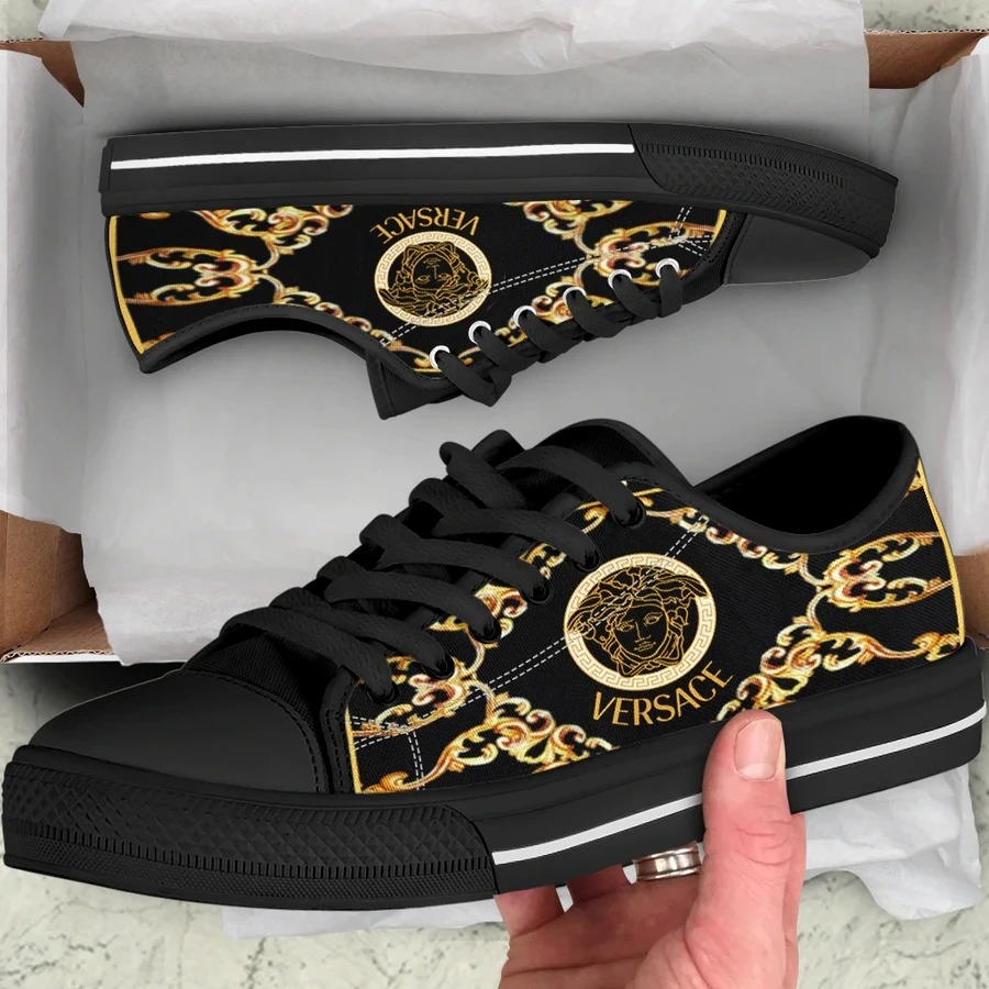 Gianni versace black low top canvas shoes sneakers