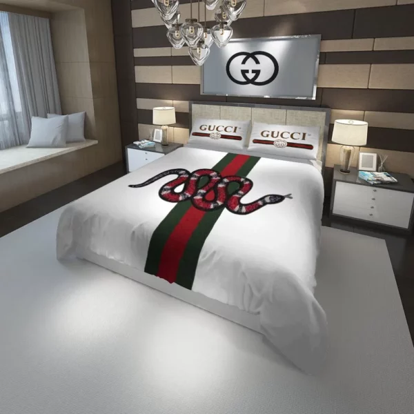 Gucci Snake Logo Brand Bedding Set Luxury Bedroom Home Decor Bedspread