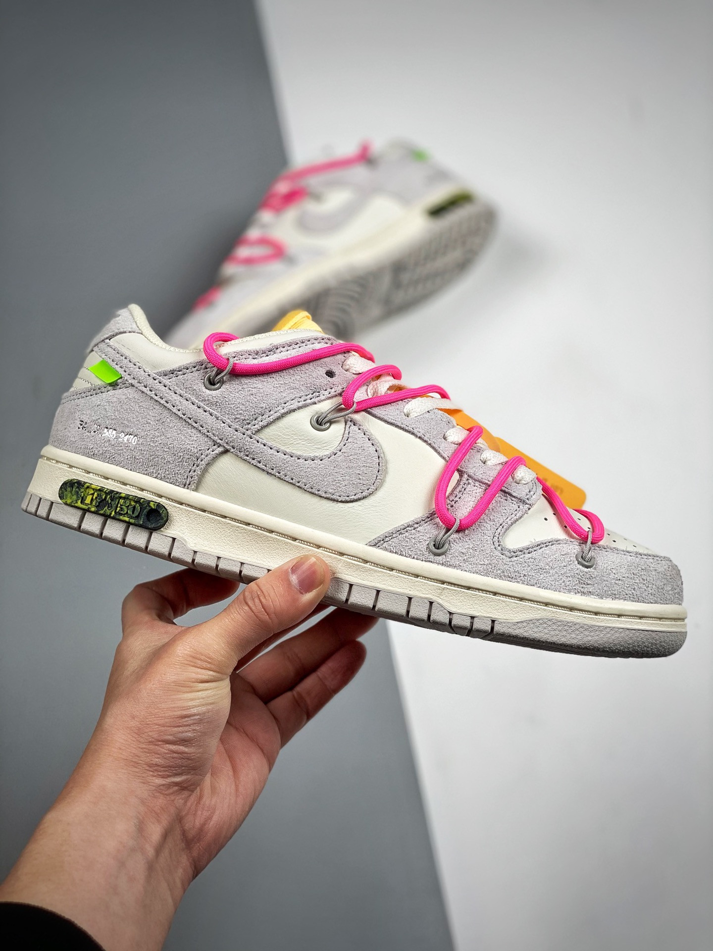 Off-White x Nike Dunk Low 17 of 50 Sail Neutral Grey Hyper Pink For Sale