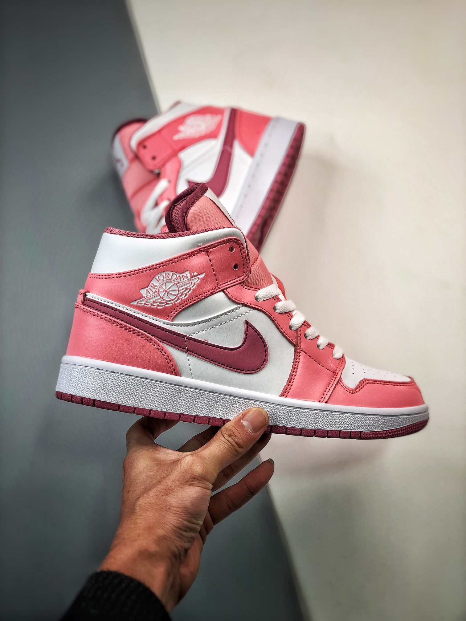 Air Jordan 1 Mid Valentines Day Coral Chalk Desert Berry-White DQ8423-616 For Sale