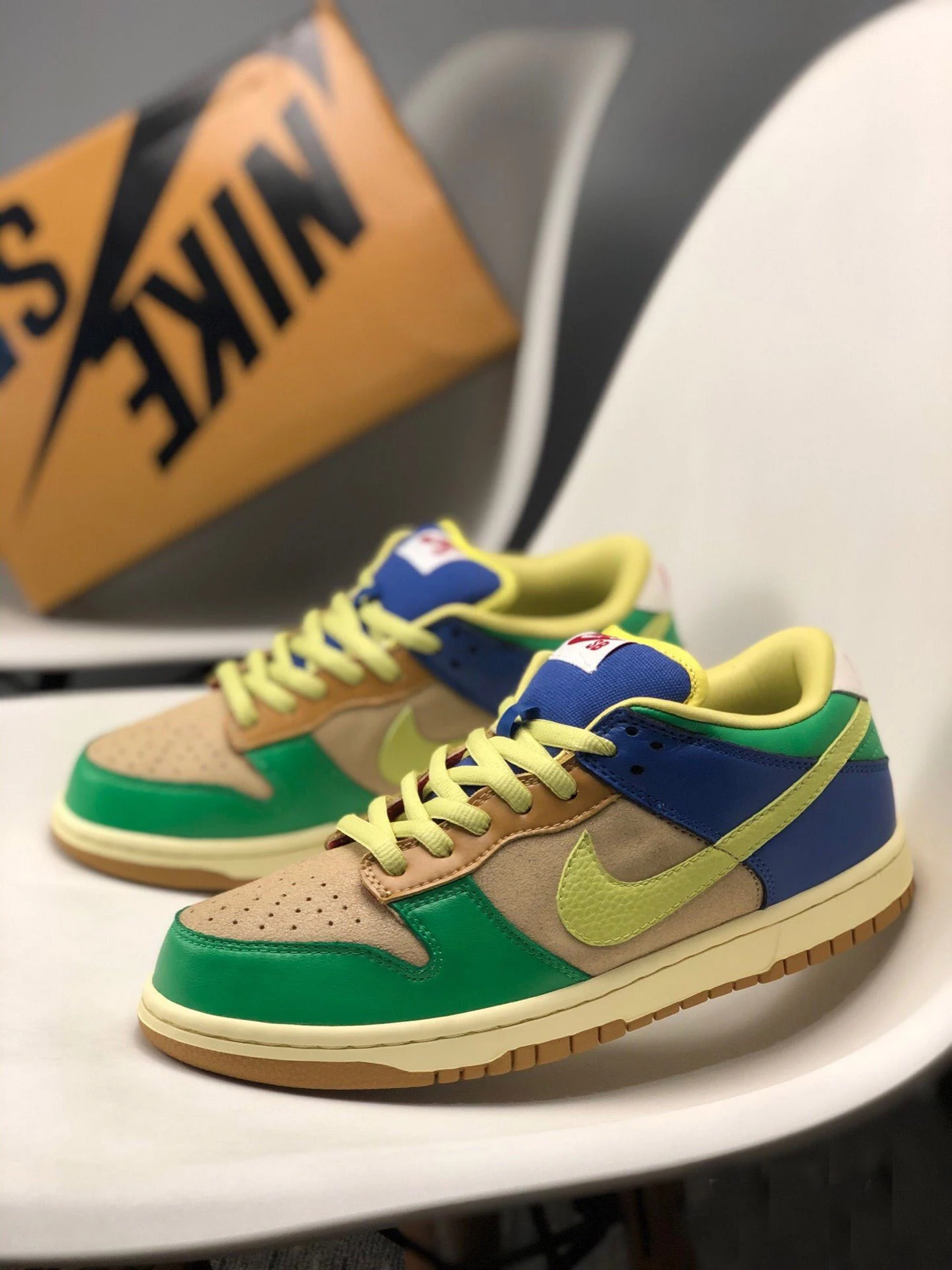 Brooklyn Projects x Nike SB Dunk Low Premium Halo Zitron For Sale
