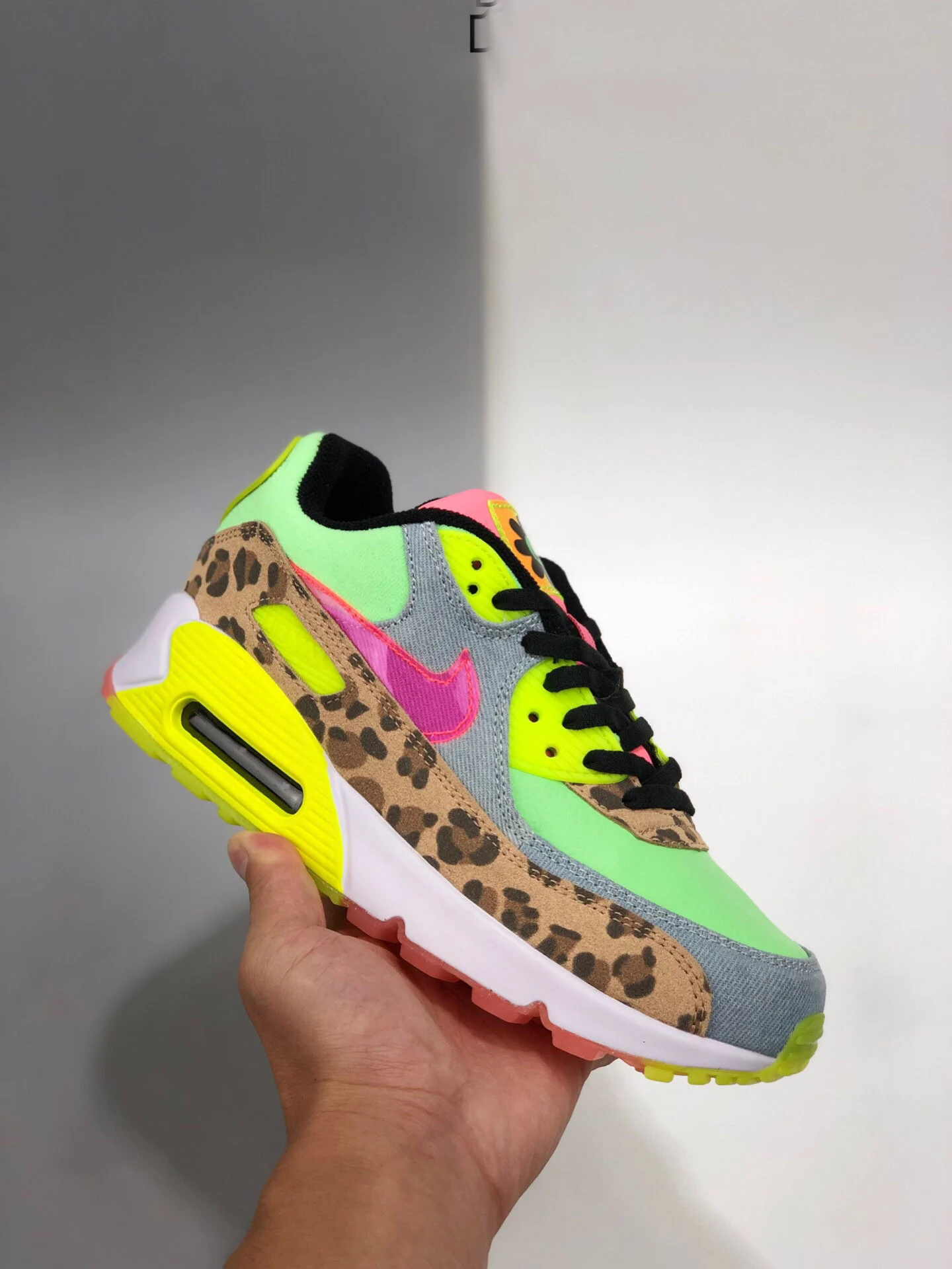 Nike Air Max 90 LX Illusion Green Sunset Pulse-Black-White For Sale