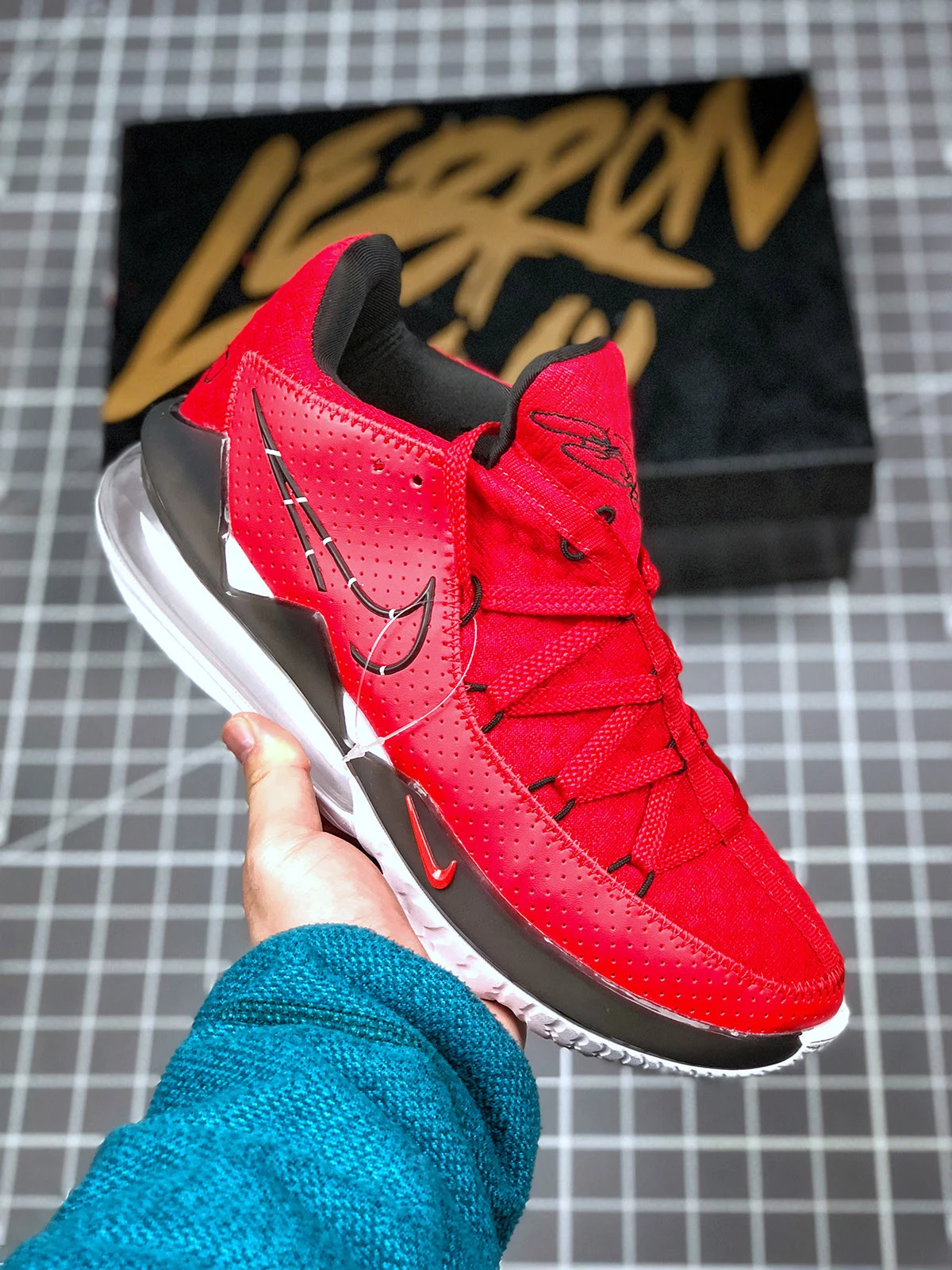 Nike LeBron 17 Low Red Black For Sale