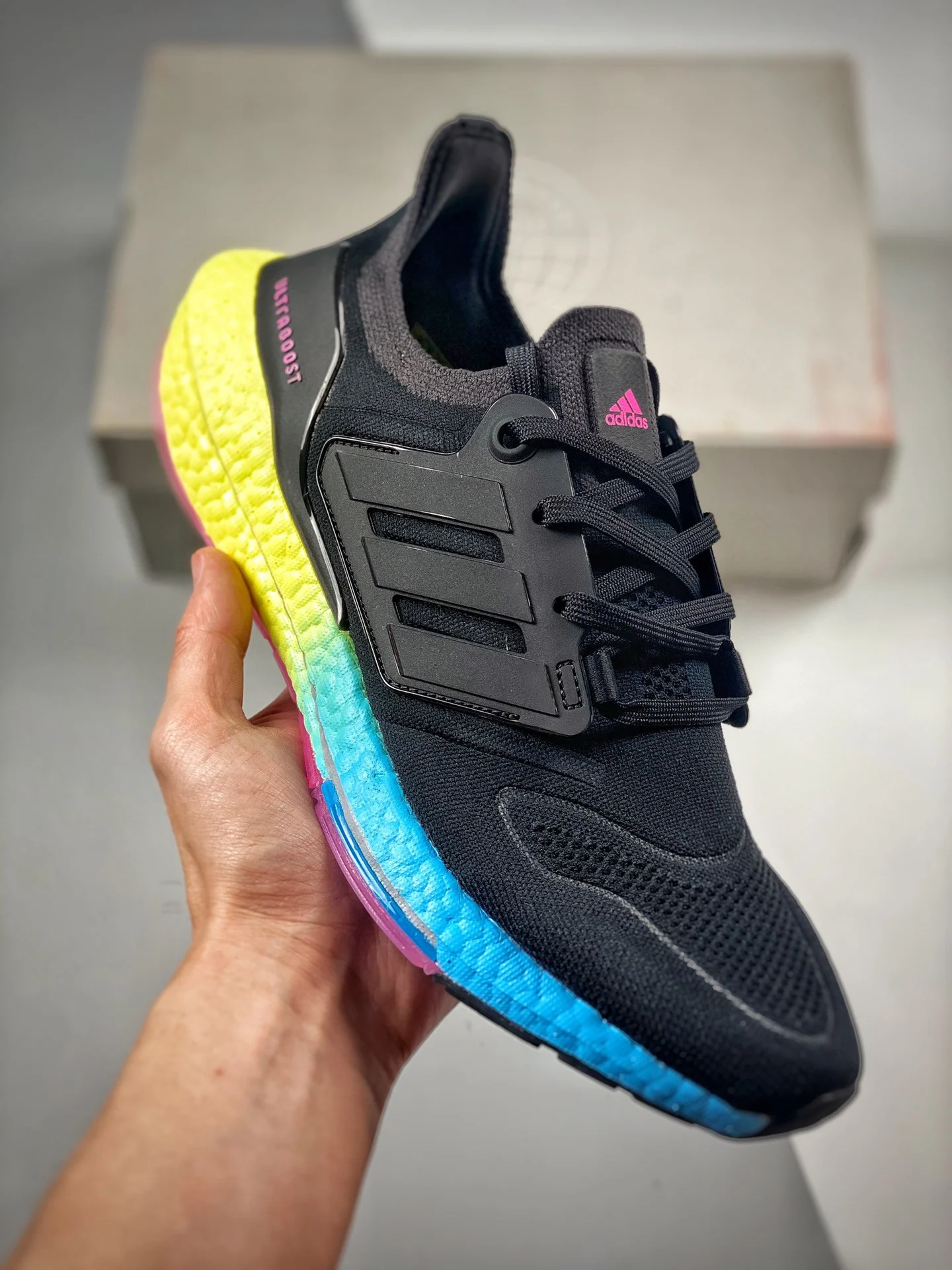 Adidas Ultra Boost 22 Core Black Carbon GV8829 For Sale