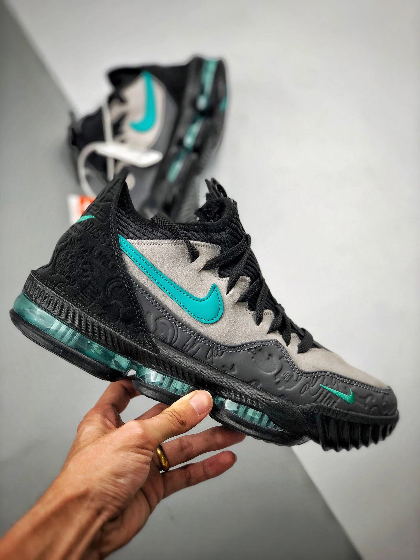atmos x Nike LeBron 16 Low Clear Jade CD9471-003 For Sale