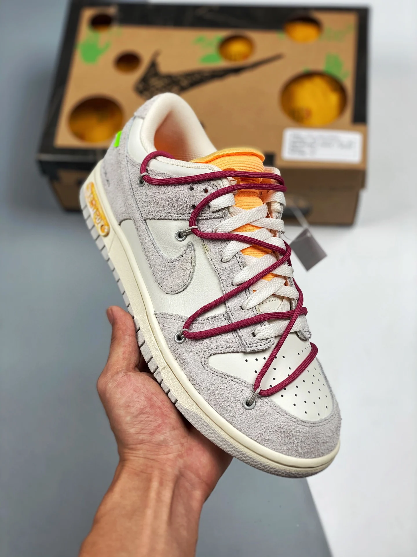 Off-White x Nike Dunk Low 33 of 50 Grey Sail For Sale