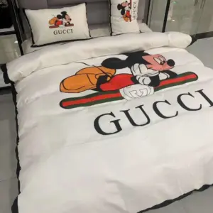 Gucci White Mickey Logo Brand Bedding Set Bedspread Luxury Home Decor Bedroom