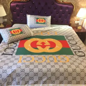Gucci Golden Logo Brand Bedding Set Bedspread Home Decor Bedroom Luxury