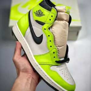 Air Jordan 1 High OG Visionaire Volt Black-Sail 555088-702 For Sale