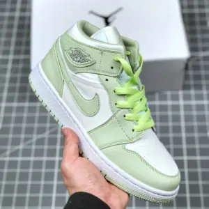 Air Jordan 1 Mid WMNS White Spruce Aura CV5280-103 For Sale