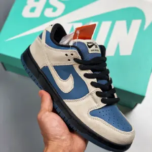 Nike SB Dunk Low Light Cream Thunderstorm For Sale