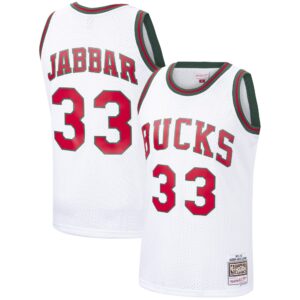 Kareem Abdul-Jabbar Milwaukee Bucks Mitchell &amp; Ness 1971-72 Hardwood Classics Swingman Jersey For NBA Basketball Fans